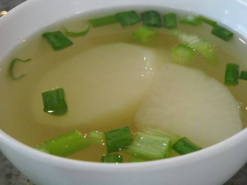 Bílá ředkev polévka