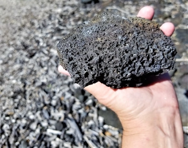 Sortiment 33 volcanic lava rock of hawaii