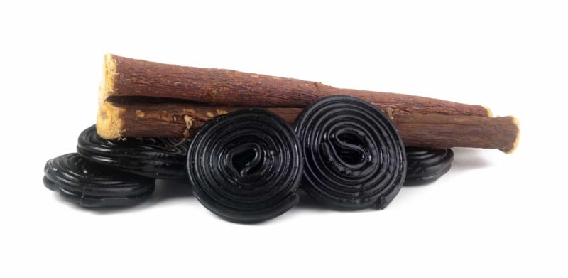 Kořeny lékořice a černá lékořice