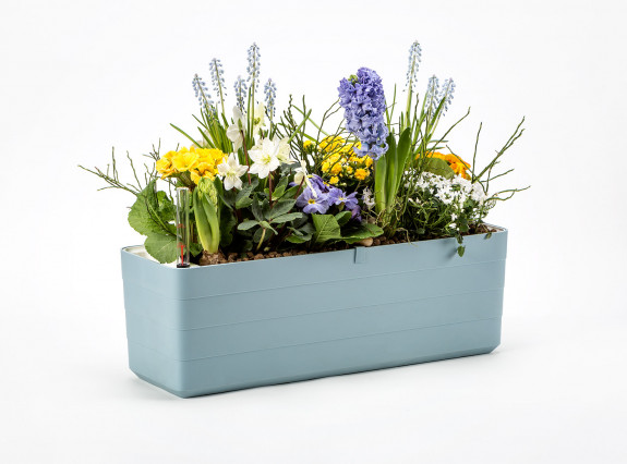 Samozavlažovací truhlík PLASTIA BERBERIS 40 cm šedomodrá + bílá