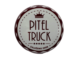 Placka Pitel truck hnědobílá