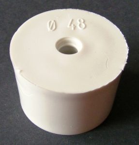 Kvasná gumová zátka 48/44
