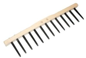 Hrábě na seno plastový kolík