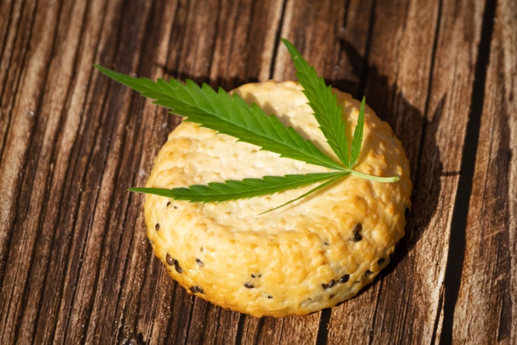 Sýr Konopáč jemně uzený 100 g